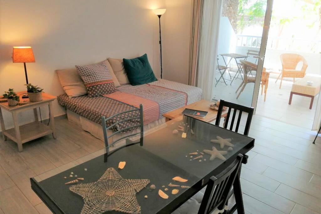 Comfortable Cleo Apartment With Large Terrace 科斯塔特吉塞 外观 照片