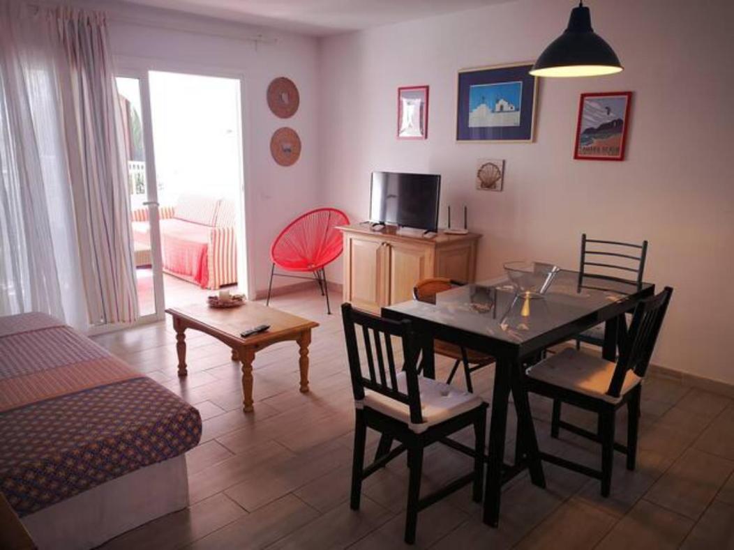 Comfortable Cleo Apartment With Large Terrace 科斯塔特吉塞 外观 照片